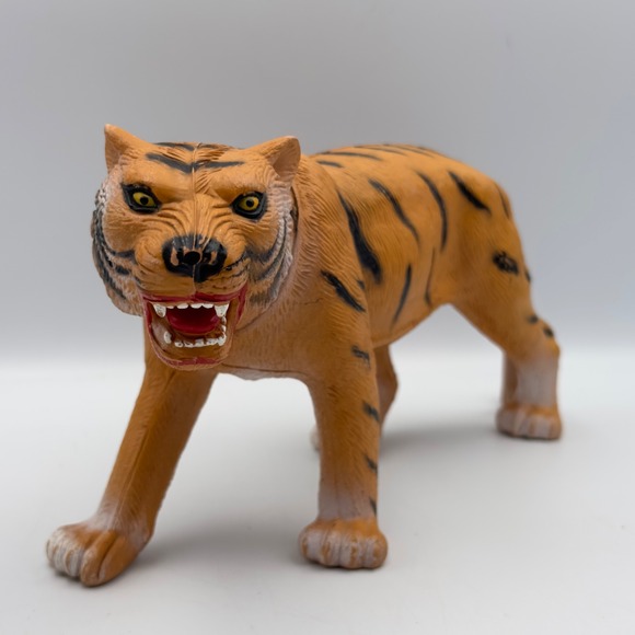 Imperial Toy Corp Other - Vintage 1986 Imperial Toy Corp Tiger Figure Snarling Plastic Safari Animal 10"